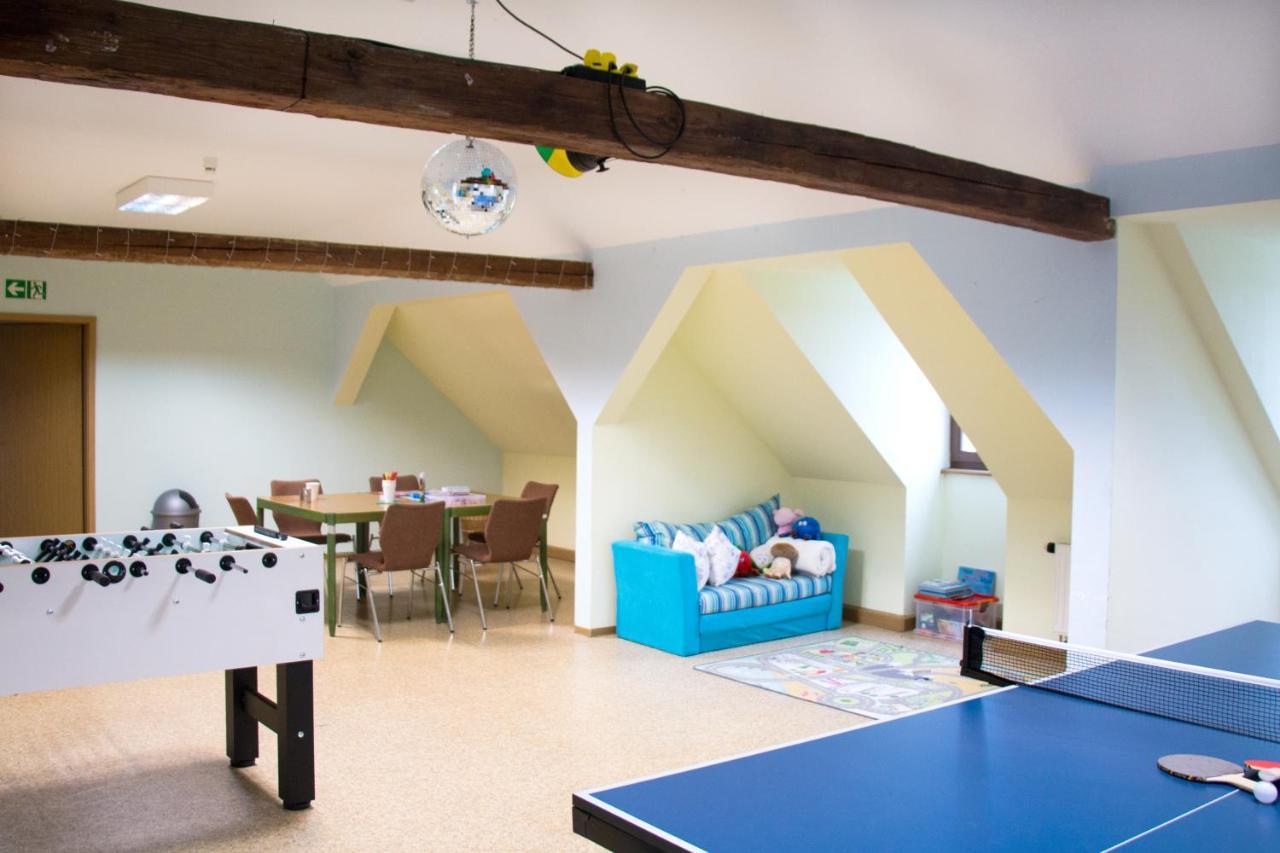 Grosshartmannsdorf Teichcamp 호스텔 외부 사진